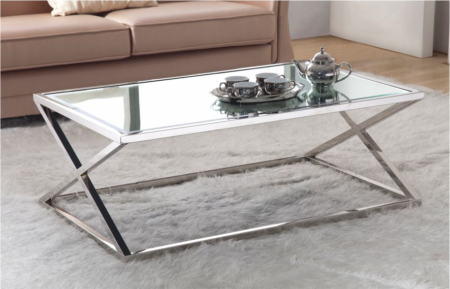 4-Seater Restaurant Table in laminated top — Wood-look laminate
